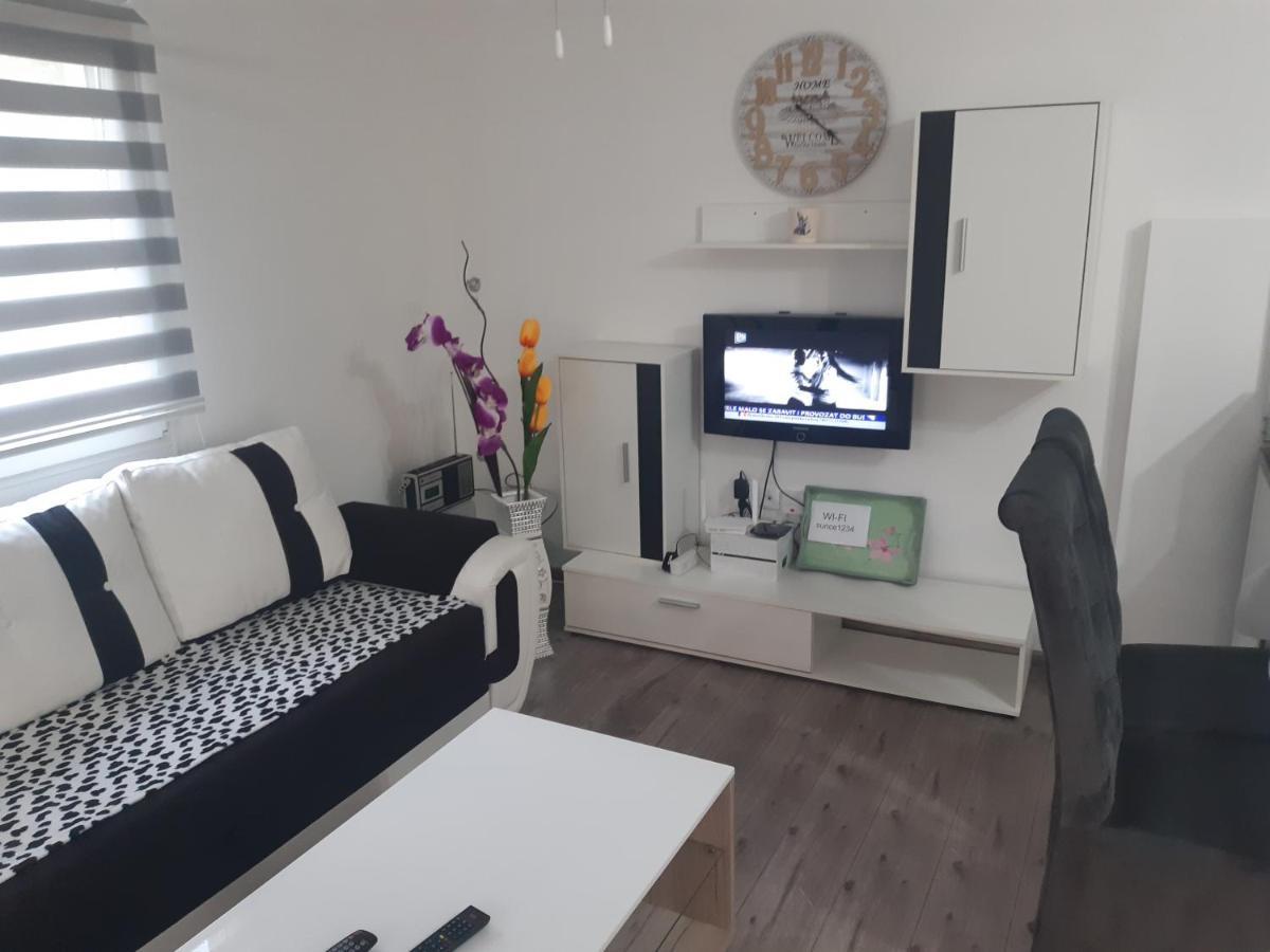 Vikendica SUNCE Appartement Banja Luka Buitenkant foto